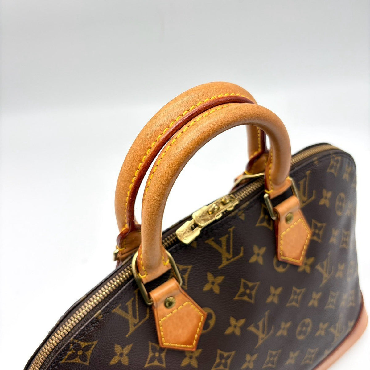 Louis Vuitton Alma PM Monogram – pre-owned